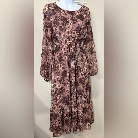 Kaileigh Floral Long Sleeve Maxi Dress | Size SP | NWOT - Picture 1 of 7